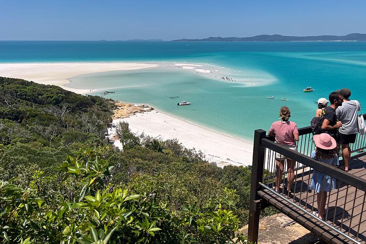 Grow Thriving Regional Communities Lookout to Whitsundays